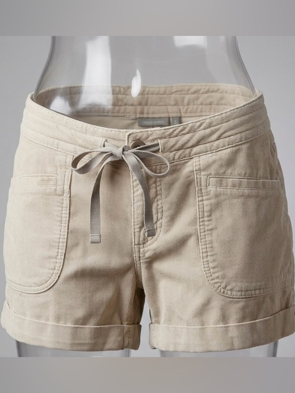 The North Face Larisen Linen Blend Khaki Drawstring Utility Cuffed Shorts Size 6